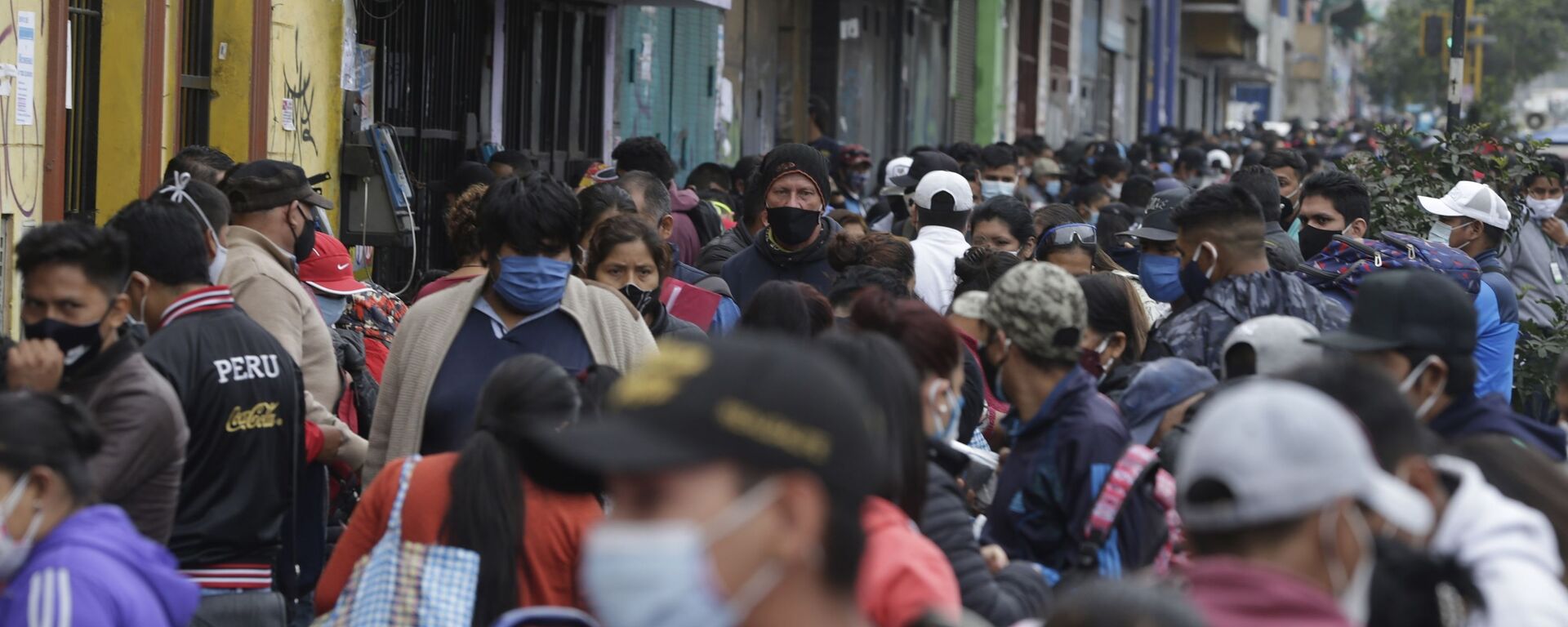 La gente en Lima, Perú - Sputnik Mundo, 1920, 18.09.2021