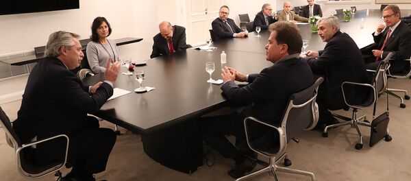 El presidente de Argentina, Alberto Fernández, reunido con el CEO de Vicentin, Sergio Nardelli - Sputnik Mundo