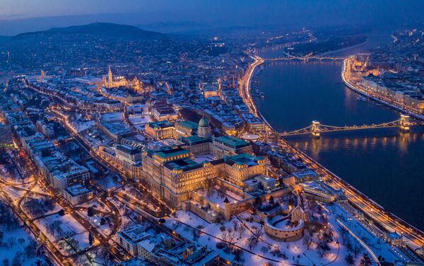 'La hora azul' por Balazs Beli, Hungría - Sputnik Mundo