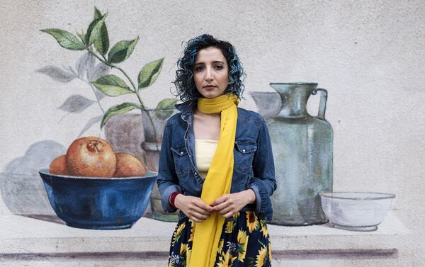 'The Smarties' por Shiva Khademi, Irán - Sputnik Mundo