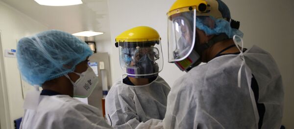 Unos médicos en un hospital de Bogotá, Colombia - Sputnik Mundo