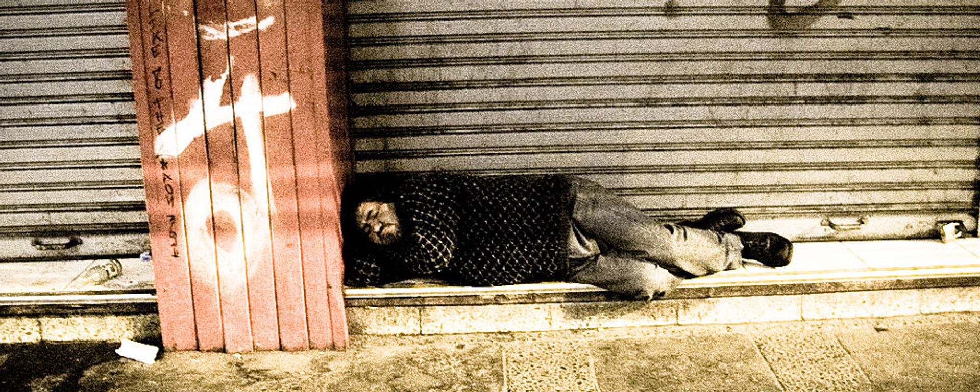 Persona sin hogar - Sputnik Mundo, 1920, 26.04.2021