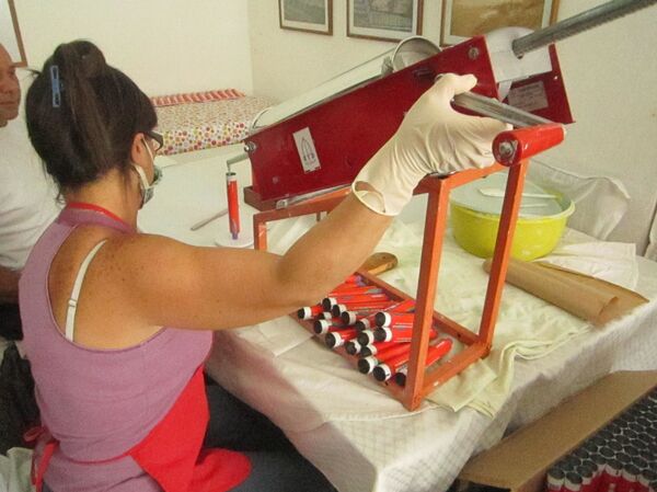 Historias del bloqueo: la vida de los pequeños emprendimientos venezolanos en medio de las sanciones - Sputnik Mundo