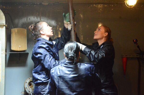 «Женский экипаж» на Черноморском флоте - Sputnik Mundo