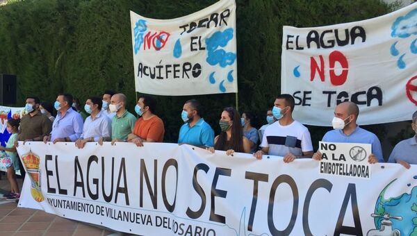 Concentración Plataforma contra la embotelladora, Villanueva del Rosario - Sputnik Mundo