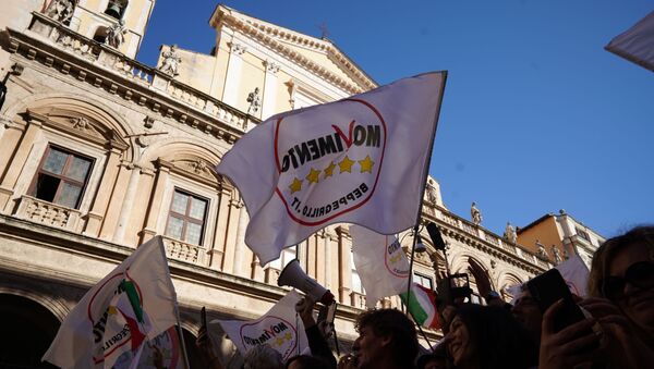 Movimiento 5 Estrellas  - Sputnik Mundo