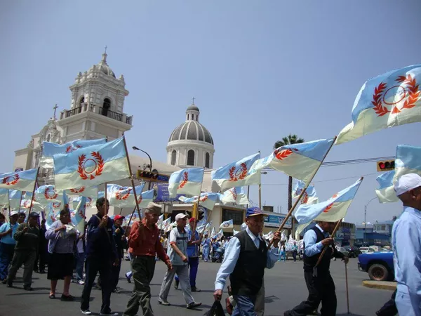 Alfa y Omega, la sociedad peruana del Cristo chileno, que avistó la pandemia hace 25 años Alfa y Omega, la sociedad peruana del Cristo chileno, que avistó la pandemia hace 25 años - Sputnik Mundo