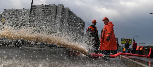 Inundaciones en Moscú - Sputnik Mundo