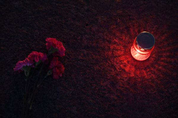 Rusia enciende velas y organiza actos conmemorativos para recordar el inicio de la guerra

 - Sputnik Mundo