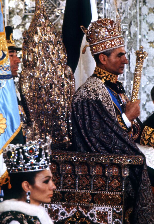 Así fue la lujosa vida del último sha de Irán en México | Fotos - Sputnik Mundo