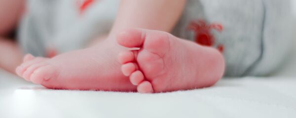 Un bebé - Sputnik Mundo