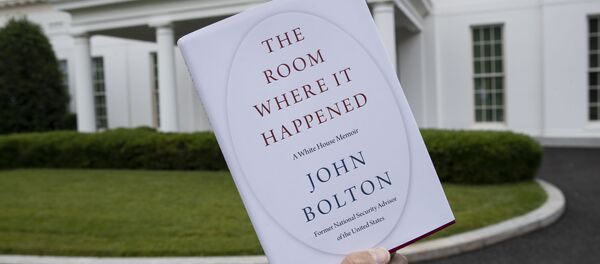 Libro John Bolton - Sputnik Mundo