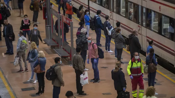 Andén en la estación de Atocha - Sputnik Mundo
