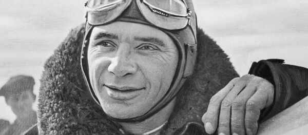 Kokkinaki, el 'rey de los récords' de la aviación soviética Kokkinaki, el 'rey de los récords' de la aviación soviética - Sputnik Mundo