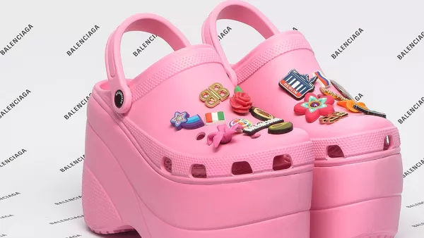 Los Crocs de Balenciaga - Sputnik Mundo