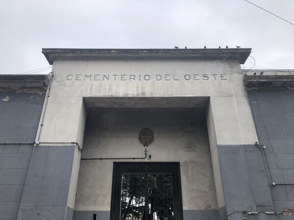 Sin velorios ni despedidas: tristeza en Argentina por la restricción a los funerales - Sputnik Mundo