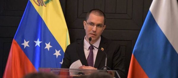 Jorge Arreaza, canciller venezolano, en una rueda de prensa en Moscú Jorge Arreaza, canciller venezolano, en una rueda de prensa en Moscú - Sputnik Mundo