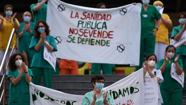 Trabajadores del hospital Gregorio Marañón  - Sputnik Mundo