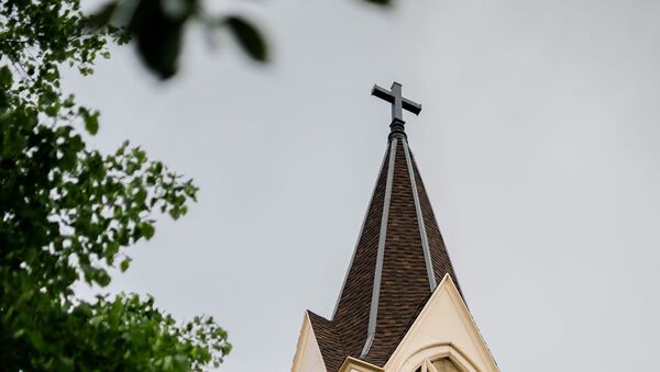 Una iglesia católica (imagen referencial) - Sputnik Mundo