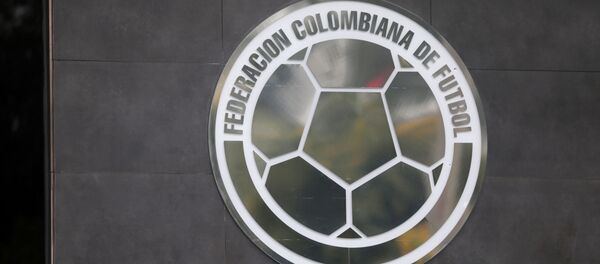Escudo de la Federación Colombiana de Fútbol en su sede Escudo de la Federación Colombiana de Fútbol en su sede - Sputnik Mundo
