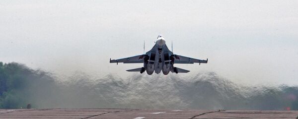 El avión de caza ruso Sukhoi Su-27 - Sputnik Mundo