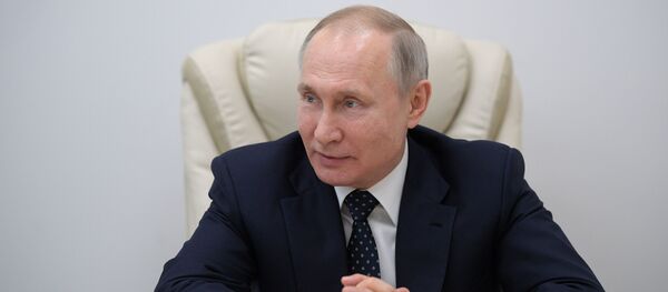 El presidente Putin en Kommunarka - Sputnik Mundo