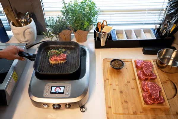 El futuro en tu plato: así es la carne vegetal impresa en 3D
El futuro en tu plato: así es la carne vegetal impresa en 3D
- Sputnik Mundo