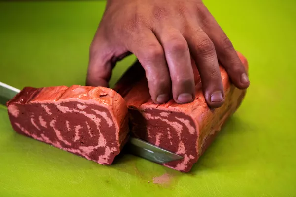 El futuro en tu plato: así es la carne vegetal impresa en 3D
El futuro en tu plato: así es la carne vegetal impresa en 3D
- Sputnik Mundo