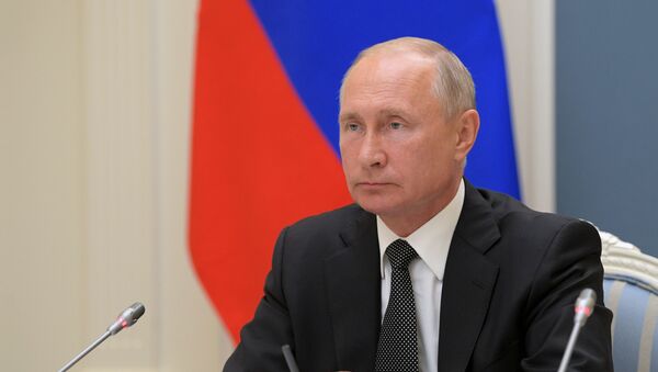 El presidente ruso, Vladímir Putin - Sputnik Mundo