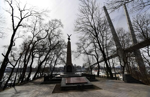 Памятника адмиралу Г. И. Невельскому на улице Светланской во Владивостоке - Sputnik Mundo