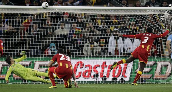 A 10 años de uno de los partidos de fútbol más emotivos y polémicos de la historia | Fotos, vídeos A 10 años de uno de los partidos de fútbol más emotivos y polémicos de la historia | Fotos, vídeos - Sputnik Mundo
