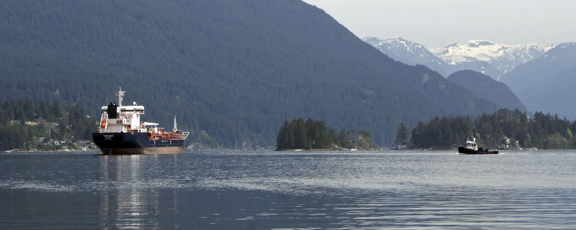 La terminal petrolera Westridge de Kinder Morgan Inc. en Vancouver, Canadá - Sputnik Mundo, 1920, 02.07.2020