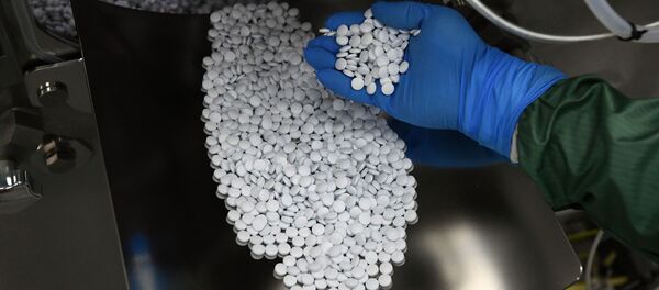 Producción de Avifavir, medicamento ruso para el tratamento de COVID-19 Producción de Avifavir, medicamento ruso para el tratamento de COVID-19 - Sputnik Mundo