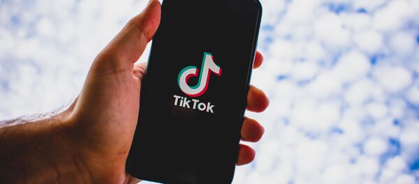 El logo de la aplicación TikTok - Sputnik Mundo