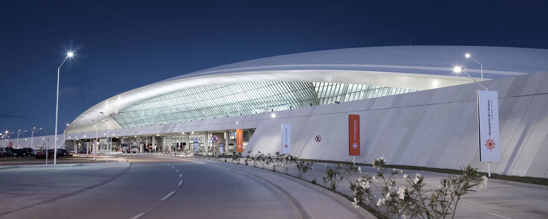 Aeropuerto Internacional de Carrasco  - Sputnik Mundo, 1920, 01.11.2021