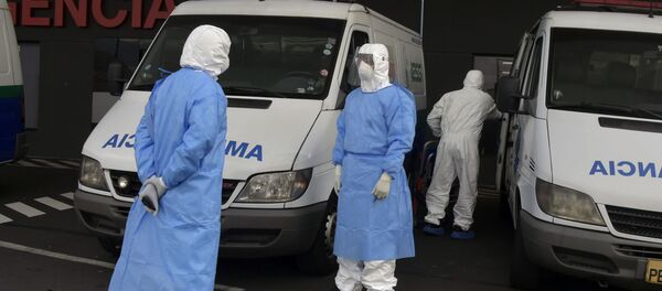 Ambulancias en un hospital de Quito, Ecuador Ambulancias en un hospital de Quito, Ecuador - Sputnik Mundo