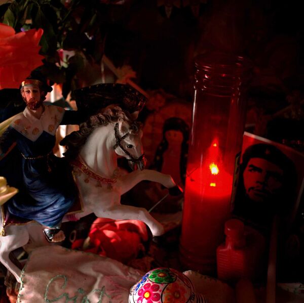 Recuerdo de un hijo ausente: Christian Rodríguez Telumbre, uno de los 43 de Ayotzinapa - Sputnik Mundo