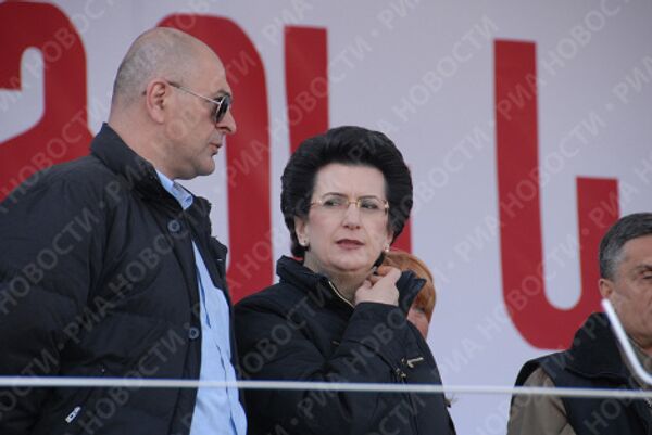 RIA Novosti, Basik Pipia - Sputnik Mundo