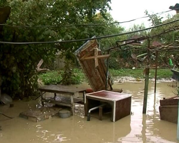 Consecuencias de las inundaciones en el sur de Rusia - Sputnik Mundo