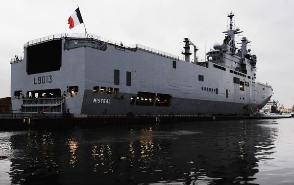 Francia venderá a Rusia portahelicópteros Mistral sin limitaciones de tecnología Francia venderá a Rusia portahelicópteros Mistral sin limitaciones de tecnología - Sputnik Mundo