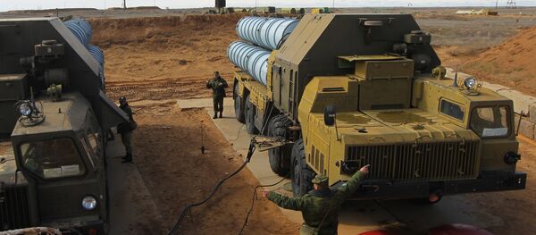 Sistemas antiaéreos S-300 - Sputnik Mundo