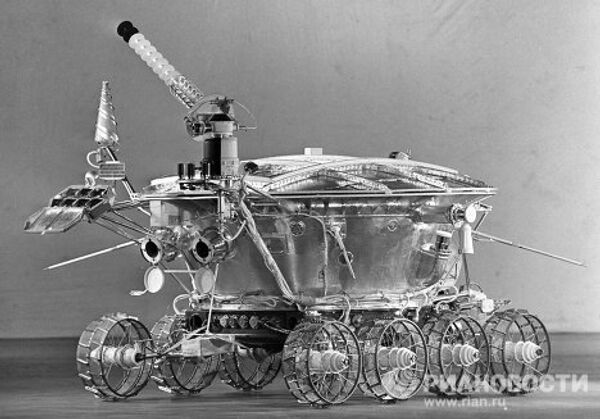 El primero en la Luna: el vehículo lunar Lunokhod-1 - Sputnik Mundo