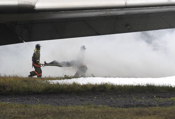 Al menos un muerto y diez heridos tras aterrizaje de emergencia de un avión de pasajeros en aeropuerto Domodédovo de Moscú. Archivo - Sputnik Mundo