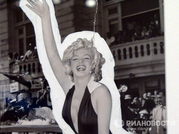 Revista Playboy subasta lo mejor de su colección - Sputnik Mundo