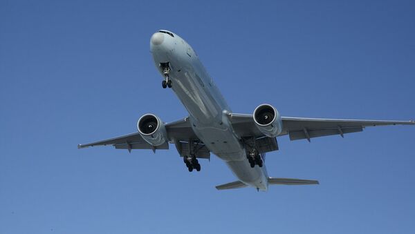 Самолет Boeing 777-300ER - Sputnik Mundo