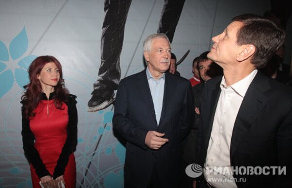 La “espía rusa” Anna Chapman ahora es activista de organización juvenil de Rusia Unida La “espía rusa” Anna Chapman ahora es activista de organización juvenil de Rusia Unida - Sputnik Mundo