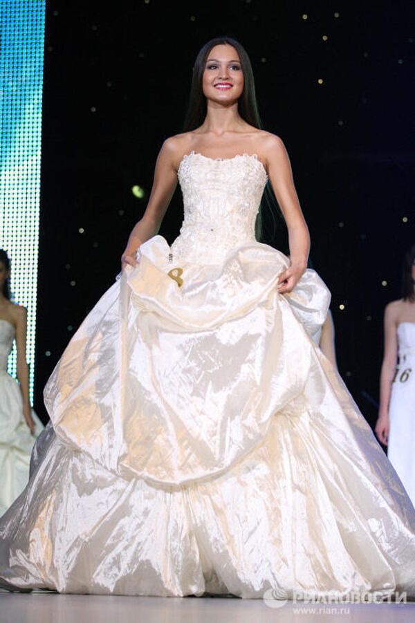 La chica más guapa de la república de rusa de Tatarstán y sus rivales - Sputnik Mundo