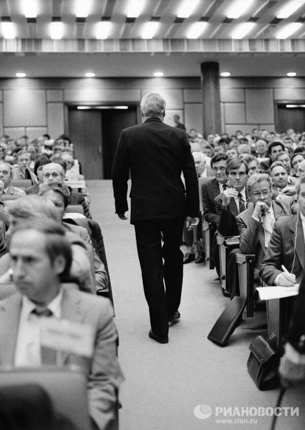 Borís Yeltsin, un líder que jalono todo un hito en la historia contemporánea de Rusia Borís Yeltsin, un líder que jalono todo un hito en la historia contemporánea de Rusia - Sputnik Mundo