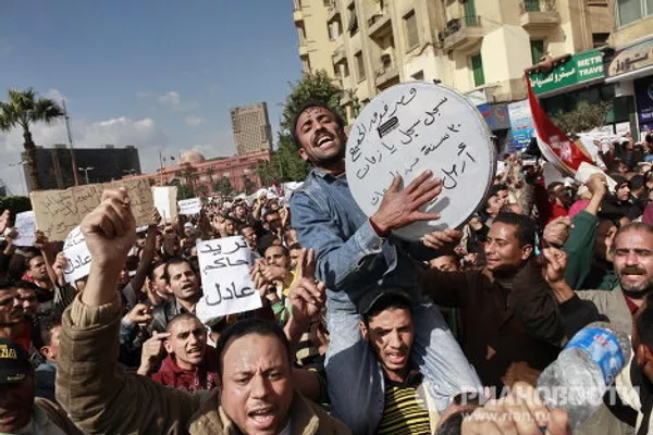 Manifestaciones en las calles de la capital de Egipto Manifestaciones en las calles de la capital de Egipto - Sputnik Mundo