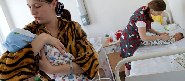 La tasa de natalidad crece un 34% en Rusia en los últimos ocho años La tasa de natalidad crece un 34% en Rusia en los últimos ocho años - Sputnik Mundo